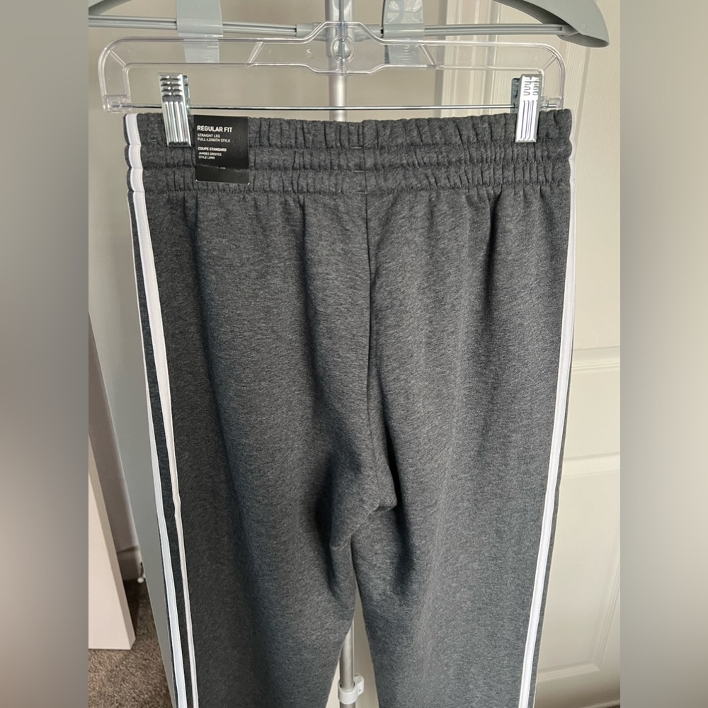 Adidas Gray & White 3-Stripe Fleece Joggers Size Small NWT - Picture 10 of 11